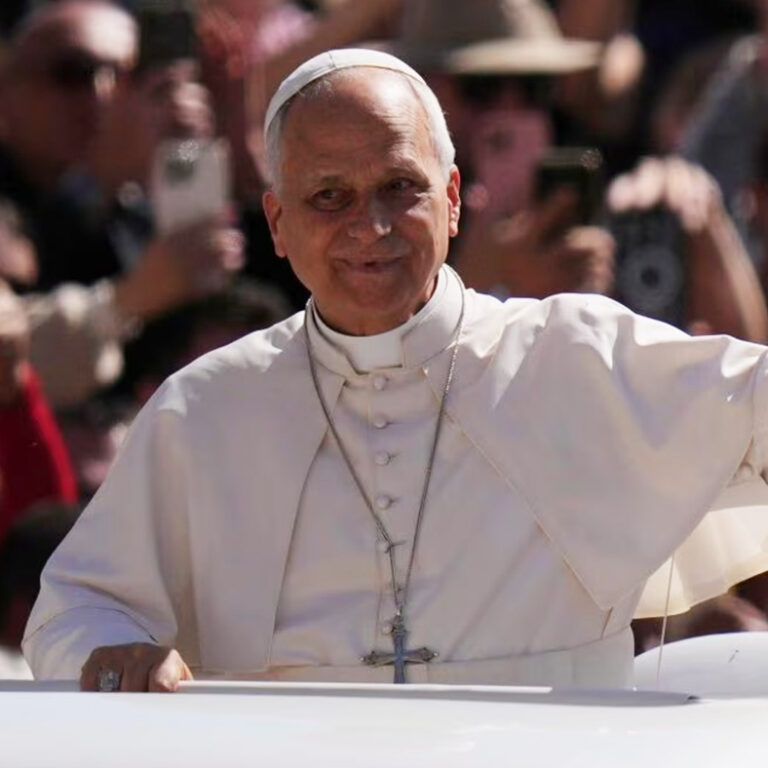 La visita di Papa Leone a Pompei e Napoli l’8 maggio 2026: fede, attesa e partecipazione dei fedeli